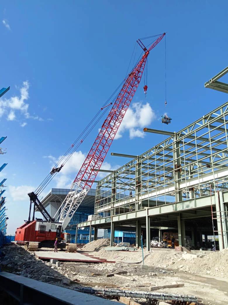 Manitowoc 4000W – 150 Ton