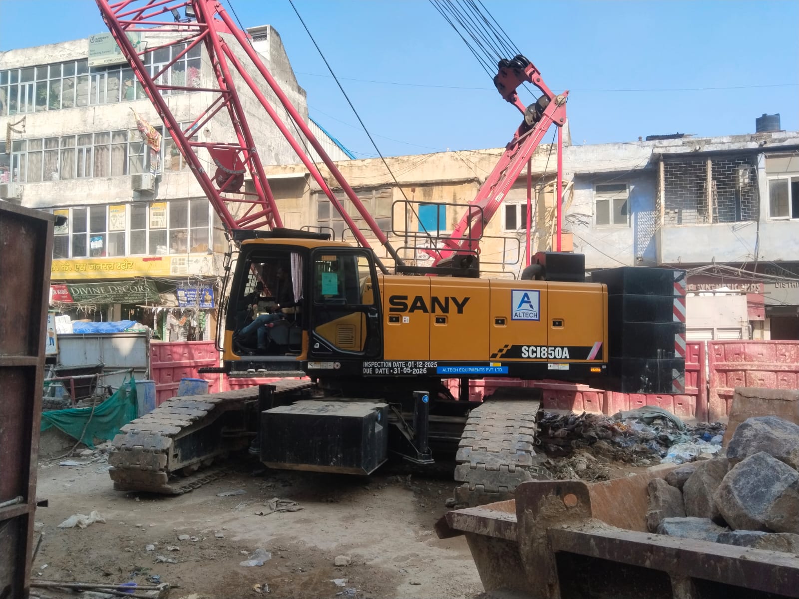 SANY 850A – 85 Ton